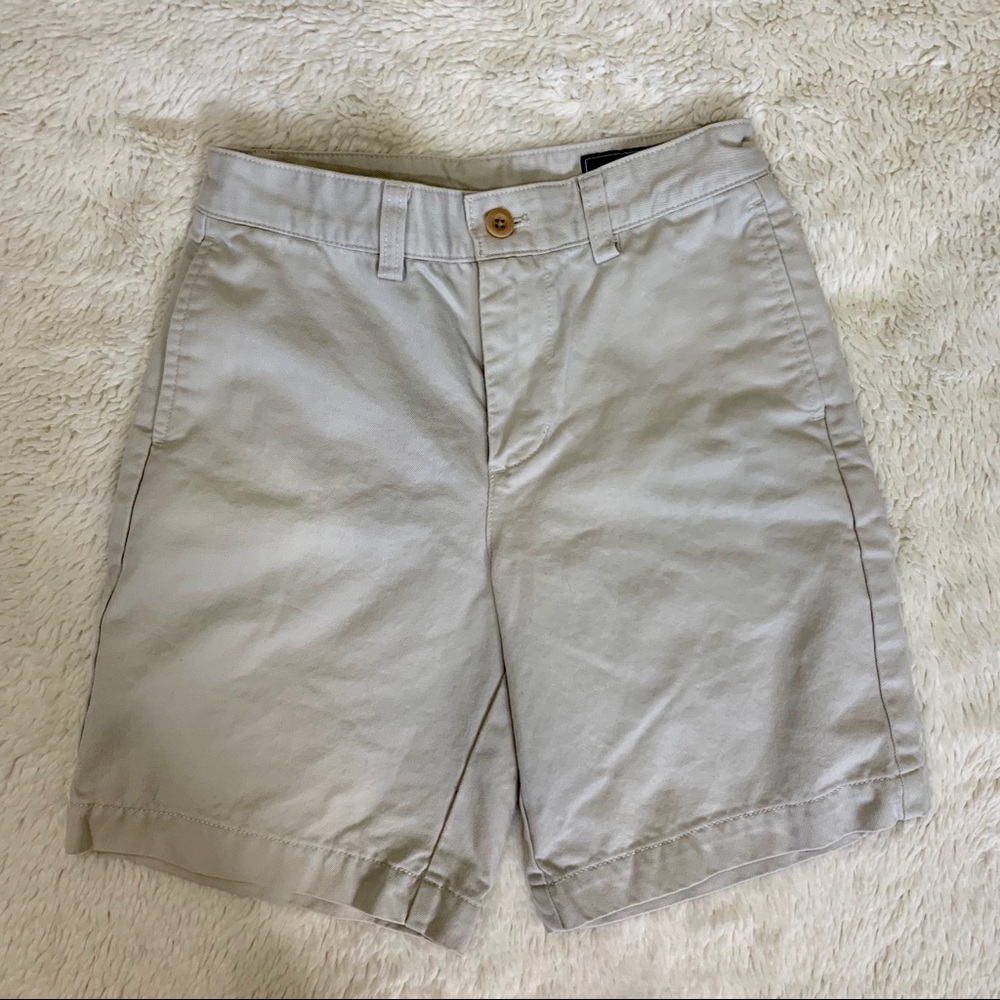Vineyard vines shorts